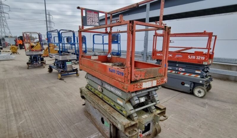 2011 SkyJack SJ3219 Manlifts For Auction: Leeds, UK – 30th April, 1st, 2nd & 3rd May 25 full