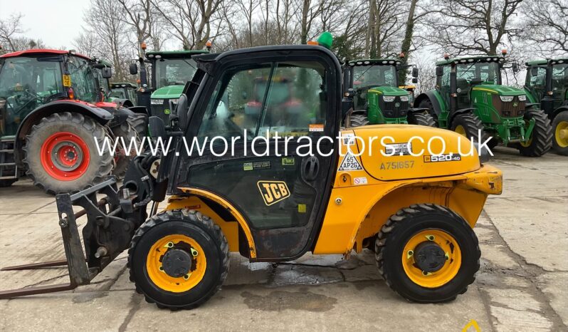 JCB 520-40