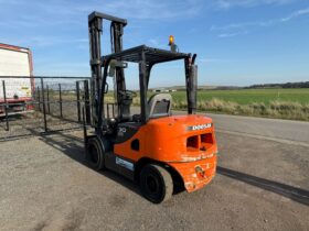 2012 DOOSAN D30-S5 FORKLIFT full
