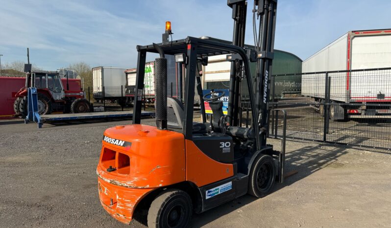2012 DOOSAN D30-S5 FORKLIFT full