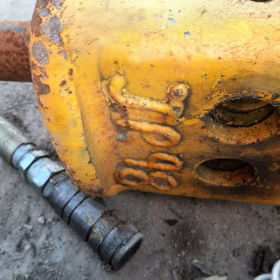 3T Indeco Breaker/Pecker HP200 2018 full