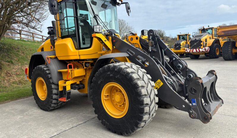 2022  Volvo L60H, 15359