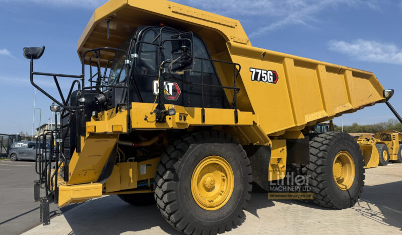 2023 CAT 775G full