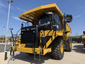 2023 CAT 775G full