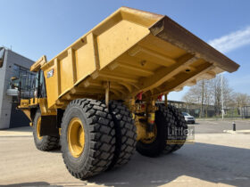 2023 CAT 775G full