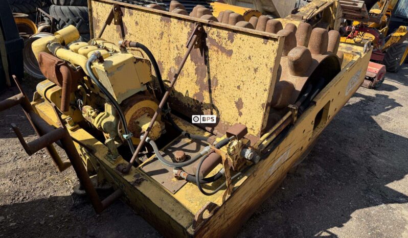 Vibromax 651 sheepsfoot roller full
