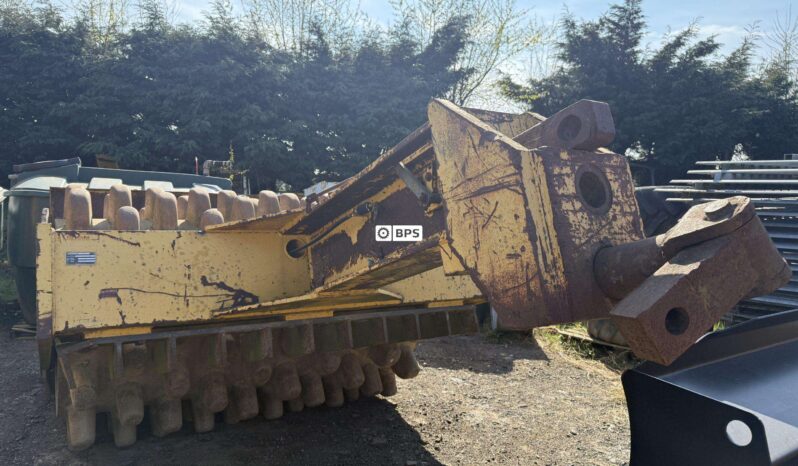 Vibromax 651 sheepsfoot roller