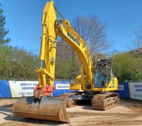 2023 Komatsu PC360LC-11E0 for Sale in