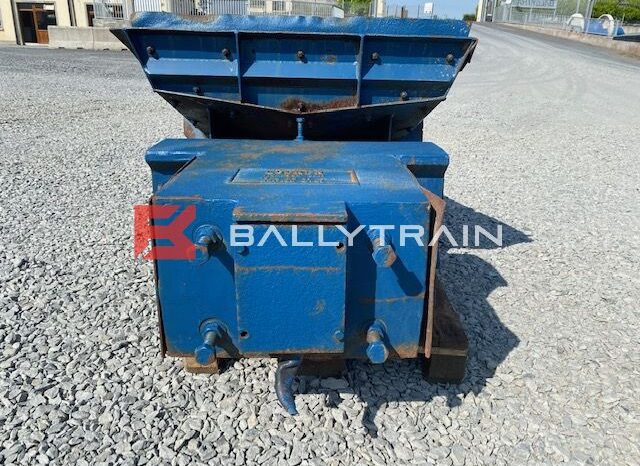 Locker SF42 Vibrating Feeder full