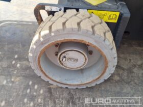 2016 Genie Z33/18 Manlifts For Auction: Leeds, UK – 30th April, 1st, 2nd & 3rd May 25 full