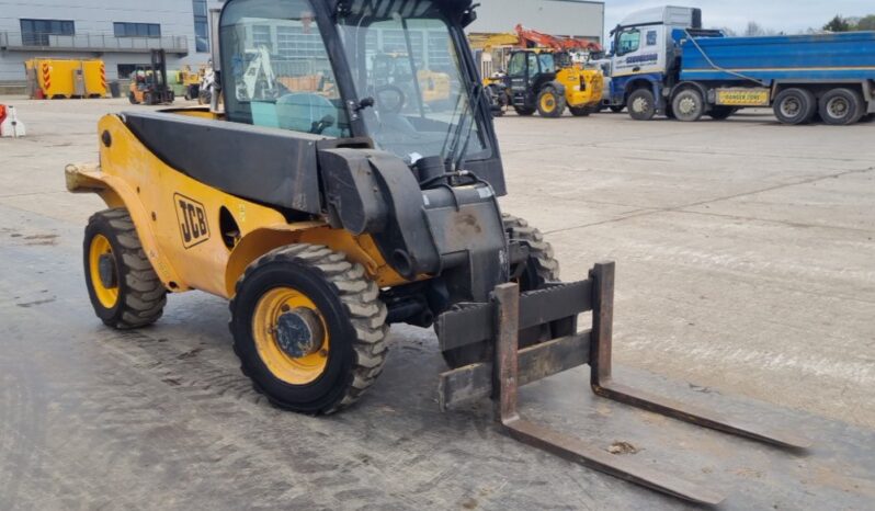 JCB 520-40 Telehandlers For Auction: Leeds, UK – 30th April, 1st, 2nd & 3rd May 25 full