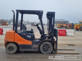 2015 Doosan D305-5 Forklifts For Auction: Leeds, UK – 30th April, 1st, 2nd & 3rd May 25 full