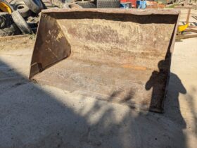 Manitou Grain Bucket
