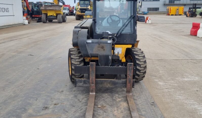 JCB 520-40 Telehandlers For Auction: Leeds, UK – 30th April, 1st, 2nd & 3rd May 25 full