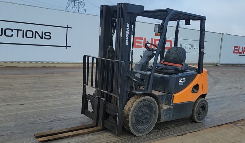 2014 Doosan D255-3 Forklifts For Auction: Leeds, UK – 30th April, 1st, 2nd & 3rd May 25