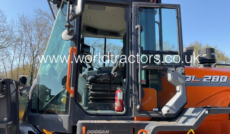 DOOSAN DL280 full