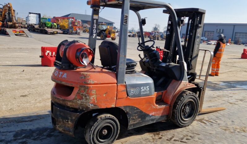 Toyota 02-7FGF30 Forklifts For Auction: Leeds, UK – 30th April, 1st, 2nd & 3rd May 25 full
