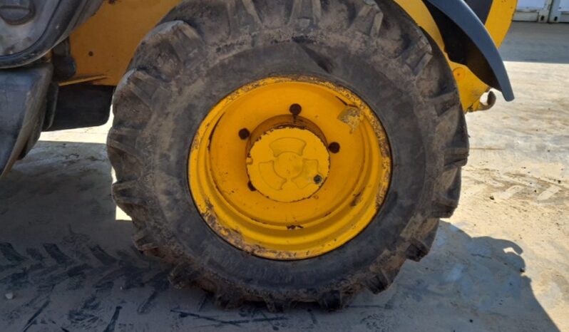 JCB 530-70 Telehandlers For Auction: Leeds, UK – 30th April, 1st, 2nd & 3rd May 25 full