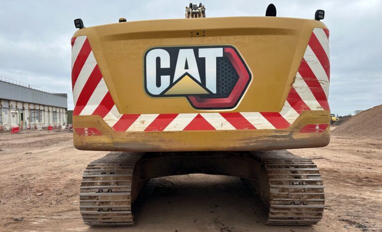 2021 CAT 336 | Year 2021 | Hours Circa 5,400 full