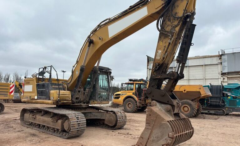 2021 CAT 336 | Year 2021 | Hours Circa 5,400 full