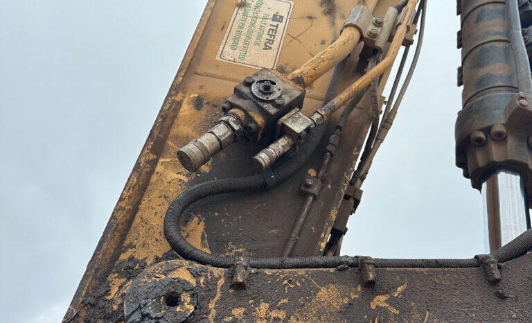 2021 CAT 336 | Year 2021 | Hours Circa 5,400 full