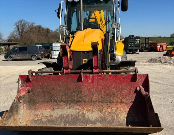 2019 JCB 3CX full