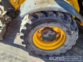 2016 JCB 525-60 Hi Viz Telehandlers For Auction: Leeds, UK – 30th April, 1st, 2nd & 3rd May 25 full