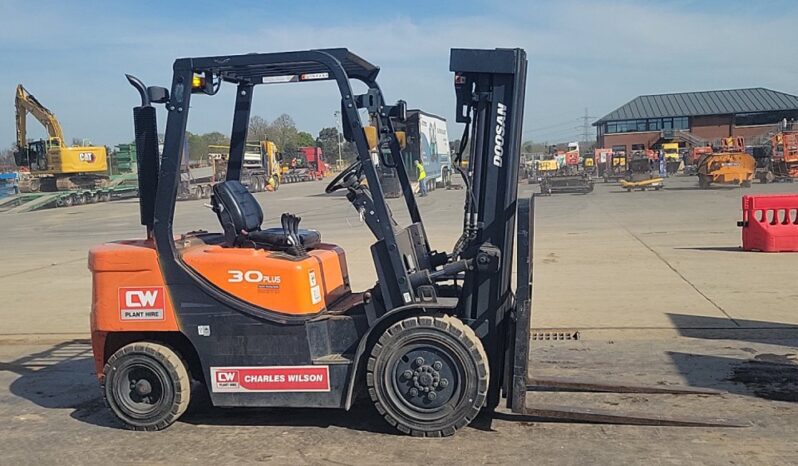 2018 Doosan D30GP Forklifts For Auction: Leeds, UK – 30th April, 1st, 2nd & 3rd May 25 full