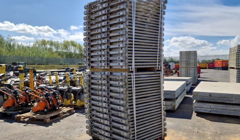 Meva Cross Section to suit Steel Soldiers (2 Bundles of) Asphalt / Concrete Equipment For Auction: Leeds, UK – 30th April, 1st, 2nd & 3rd May 25
