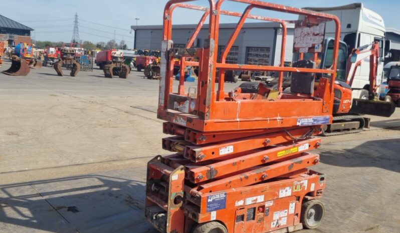 Genie GS1932 Manlifts For Auction: Leeds, UK – 30th April, 1st, 2nd & 3rd May 25 full