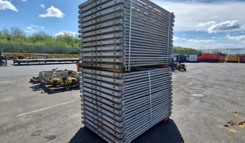 Meva Cross Section to suit Steel Soldiers (2 Bundles of) Asphalt / Concrete Equipment For Auction: Leeds, UK – 30th April, 1st, 2nd & 3rd May 25 full