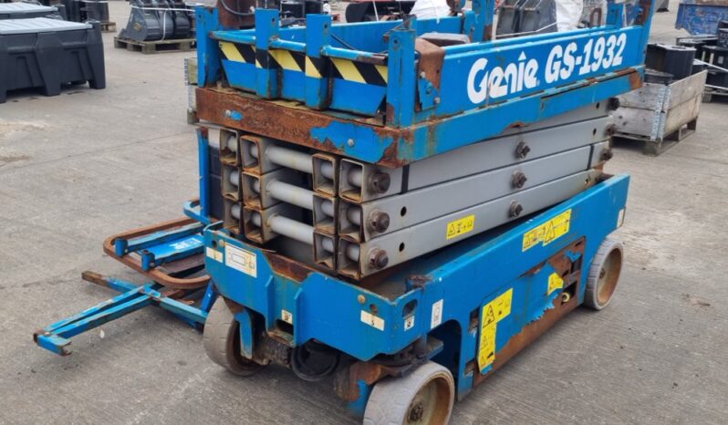 2010 Genie GS1932 Manlifts For Auction: Leeds, UK – 30th April, 1st, 2nd & 3rd May 25 full