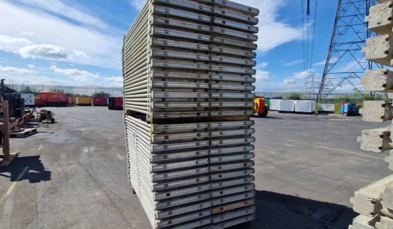 Meva Cross Section to suit Steel Soldiers (2 Bundles of) Asphalt / Concrete Equipment For Auction: Leeds, UK – 30th April, 1st, 2nd & 3rd May 25 full