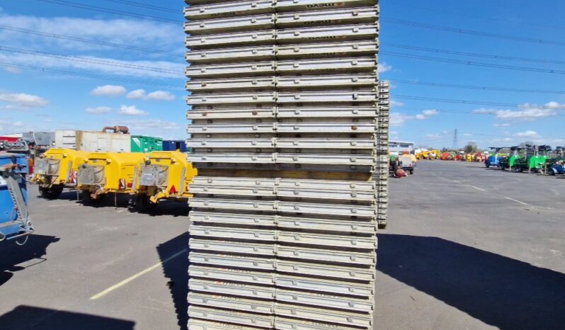 Meva Cross Section to suit Steel Soldiers (2 Bundles of) Asphalt / Concrete Equipment For Auction: Leeds, UK – 30th April, 1st, 2nd & 3rd May 25 full