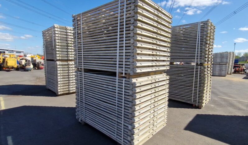 Meva Cross Section to suit Steel Soldiers (2 Bundles of) Asphalt / Concrete Equipment For Auction: Leeds, UK – 30th April, 1st, 2nd & 3rd May 25 full