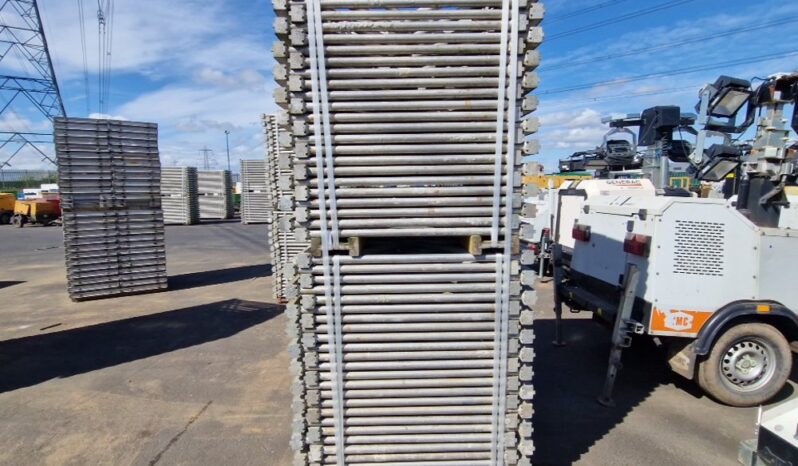 Meva Cross Section to suit Steel Soldiers (2 Bundles of) Asphalt / Concrete Equipment For Auction: Leeds, UK – 30th April, 1st, 2nd & 3rd May 25 full