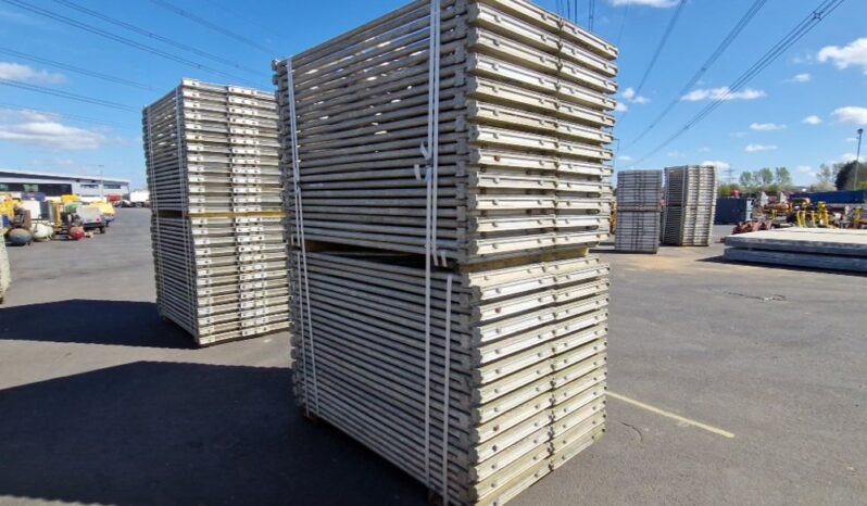 Meva Cross Section to suit Steel Soldiers (2 Bundles of) Asphalt / Concrete Equipment For Auction: Leeds, UK – 30th April, 1st, 2nd & 3rd May 25 full
