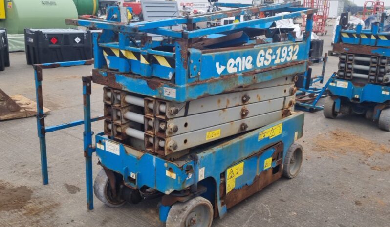 2011 Genie GS1932 Manlifts For Auction: Leeds, UK – 30th April, 1st, 2nd & 3rd May 25
