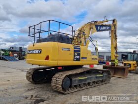 2017 Komatsu PC290LC-11 20 Ton+ Excavators For Auction: Leeds, UK – 30th April, 1st, 2nd & 3rd May 25 full