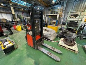 2006 Linde L14 – 1.4T Pallet Stacker For Auction on 2025-05-01 Ref: 5166/4 For Auction on 2025-05-01