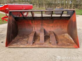 4.35m³ Toe Tip Loader Bucket full