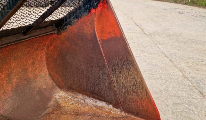 4.35m³ Toe Tip Loader Bucket full