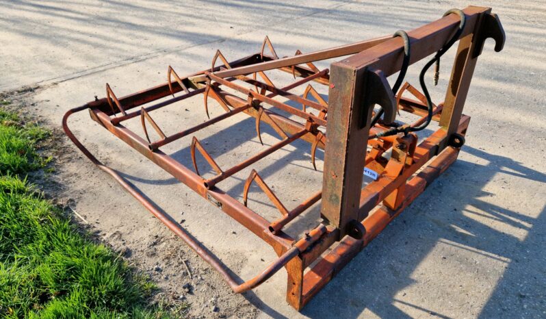 Browns flat 8 bale grab to suit JCB telescopic full