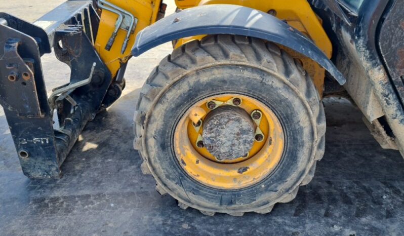 2015 JCB 525-60 Hi Viz Telehandlers For Auction: Leeds, UK – 30th April, 1st, 2nd & 3rd May 25 full