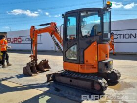2019 Hitachi ZX26U-5A CR Mini Excavators For Auction: Leeds, UK – 30th April, 1st, 2nd & 3rd May 25 full