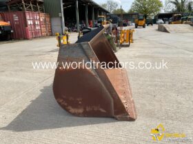 DOOSAN BUCKET full