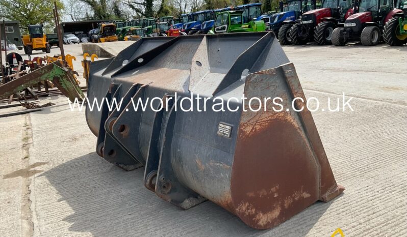 DOOSAN BUCKET full