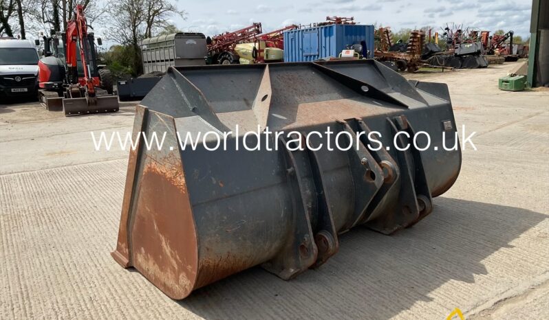 DOOSAN BUCKET full
