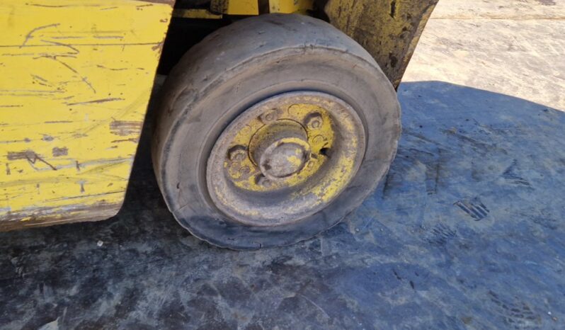 Hyster Diesel Forklift, 2 Stage Mast, Side Shift, Forks Forklifts For Auction: Leeds, UK – 30th April, 1st, 2nd & 3rd May 25 full
