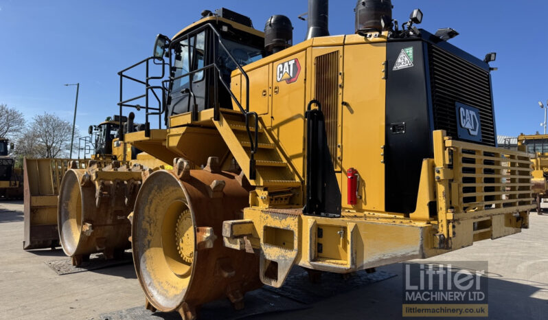 2023 CAT 826K full